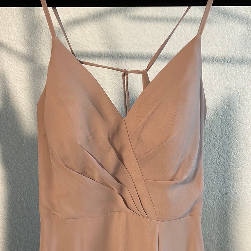 Alazos Taupe A0